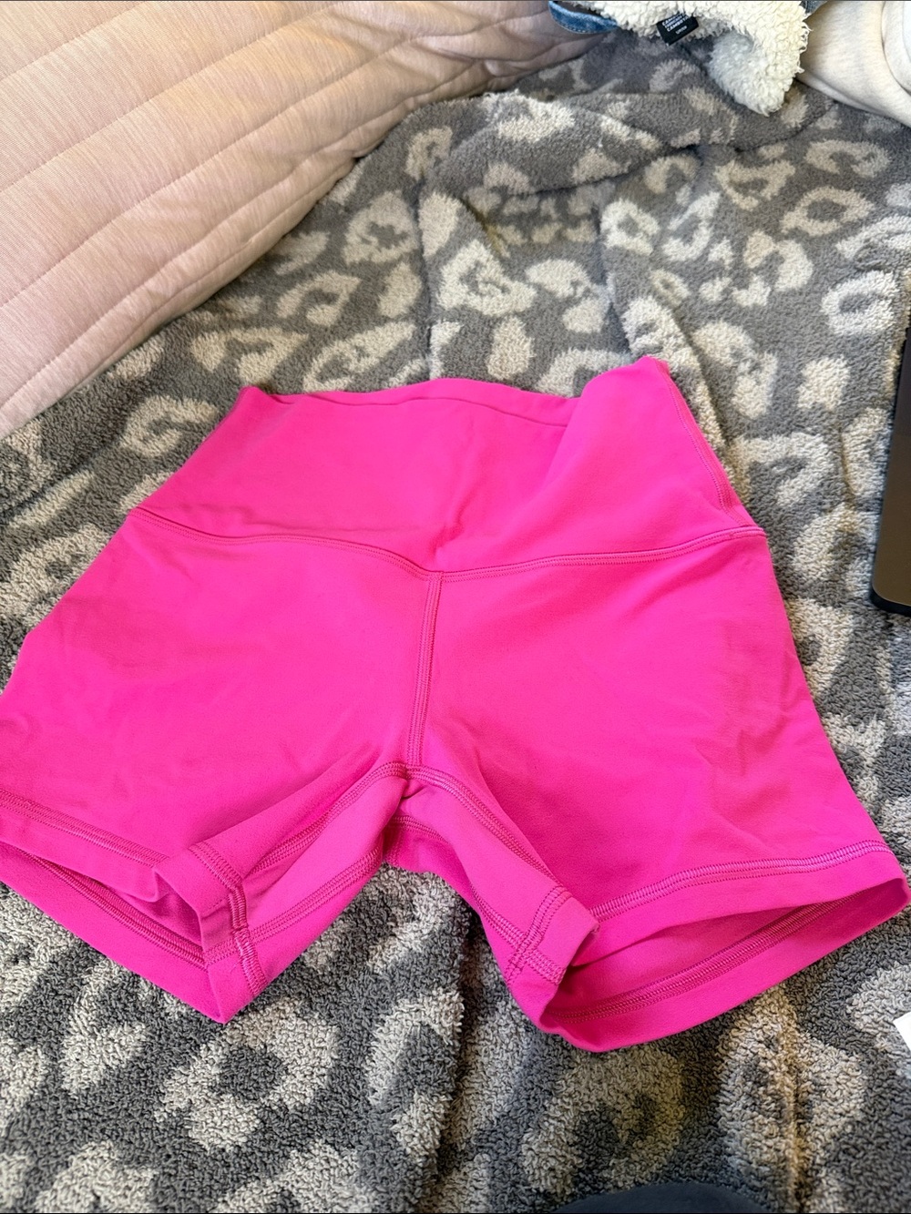 lululemon athletica Hot Pink High-Rise Bike Shorts - Picture 2 of 3